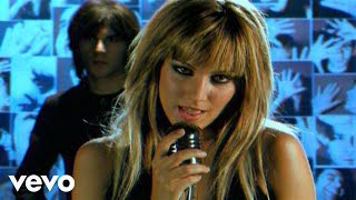 Video thumbnail of "Edurne - Amores Dormidos (Videoclip)"