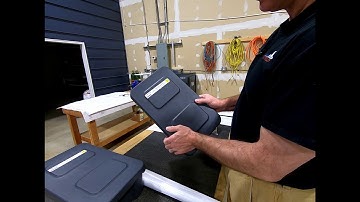 Unboxing of the RV-8 Empennage Kit from Van