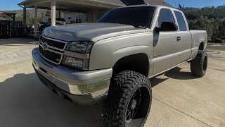 Loud LIFTED Silverado cold start and exhaust setup ( no cats with flowmaster super 10)