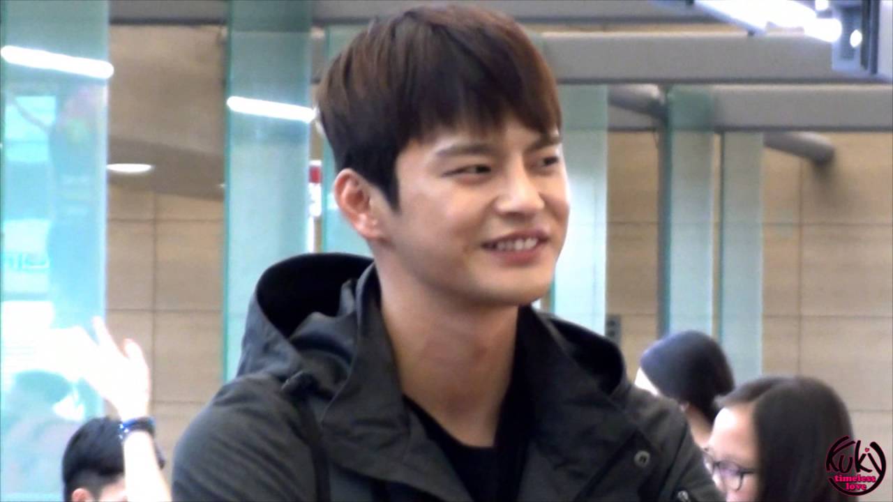 서인국팬캠 - 160805금 인천공항 정글의 법칙 (팬 지켜주는 서인국)