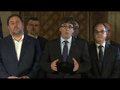 Puigdemont llama al Parlament a aplicar el proceso hacia la independencia