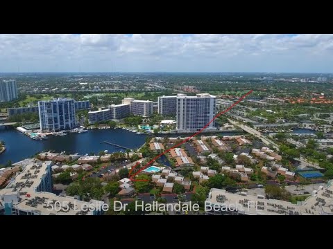 505 Leslie Dr, Hallandale Beach FL - Villa for Sale