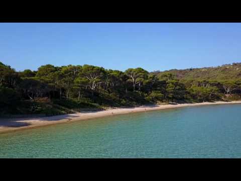 Video: Noleggio Barche Francia: Costa Azzurra E Iles D'Hyères