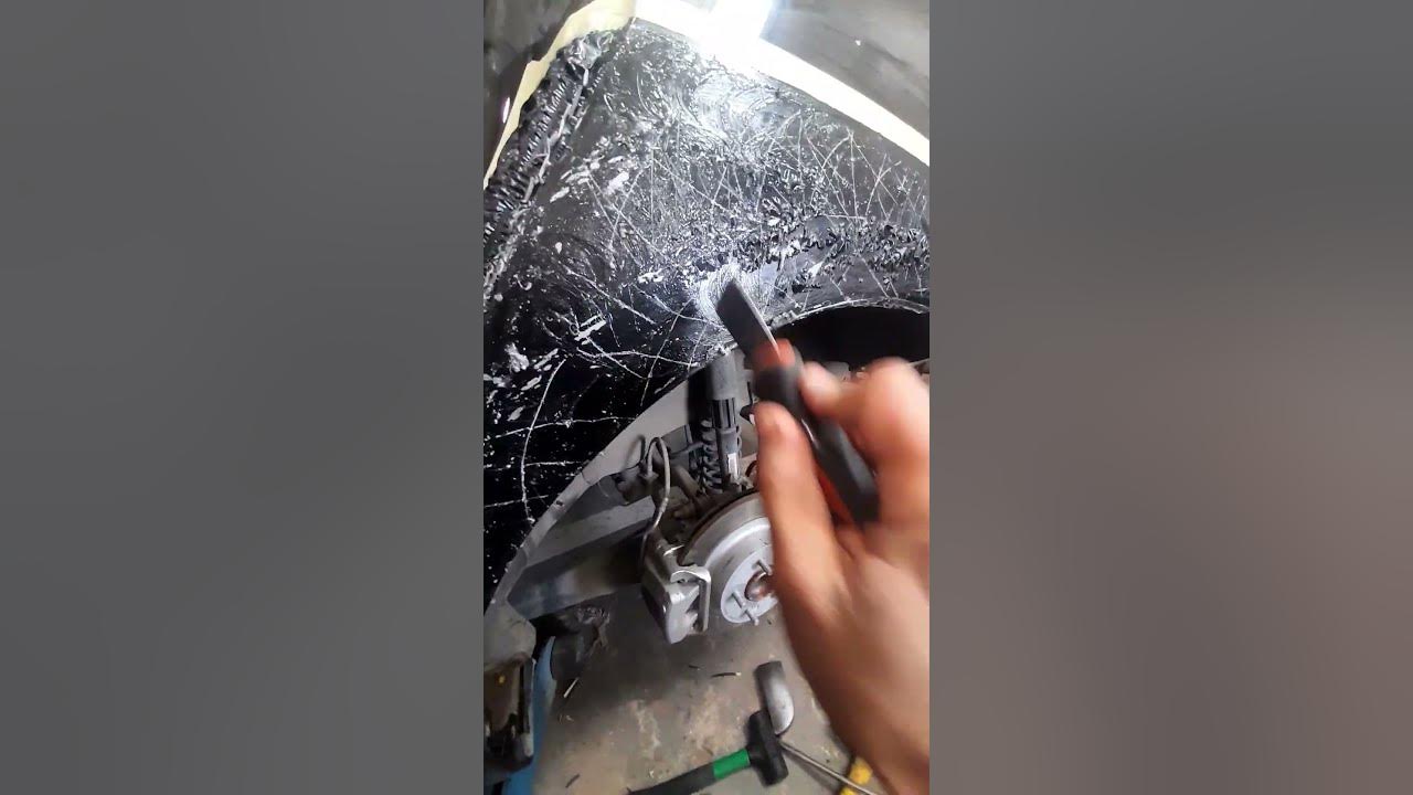 remove paint car | تفتيح الدهان للمزيل #shorts - YouTube