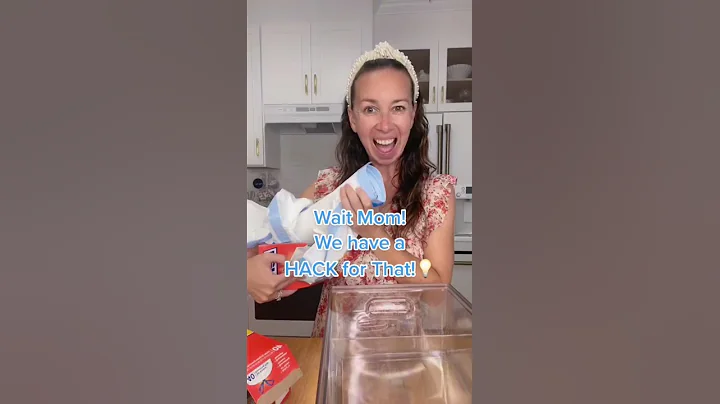 *BEST HACK for Garbage Bags!* 🗑 #shorts #tiktok #viral #trending #subscribe #hacks #lifehacks