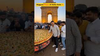 Biggest Pizza Party at India Gate 😍 | Free Pizza for Everyone 🍕 #trending #pizza #klrahul