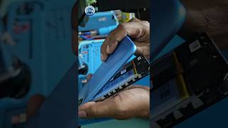 poco c31 back panel open