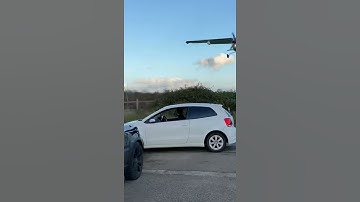Thumbnail of Cessna Centurion P210N  C-210 circuit training