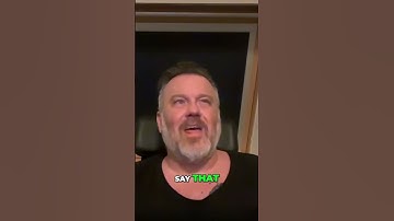 Dwid Makes Noise with the audience