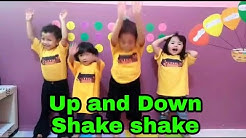 Up and Down shake shake .. aluna dan teman-teman playgroup bernyanyi dan memperagakan up and down  - Durasi: 1:43. 