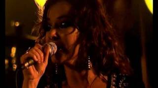 Natacha Atlas, la rose pop du Caire