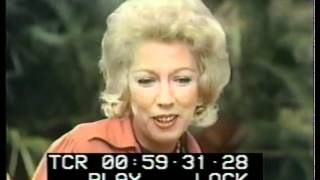 MARGARET KEANE 1972 In Hawaii - The Mike Douglas Show