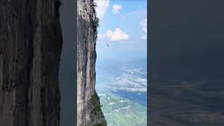 Let fear be your wings wearingxbionictofly#taketheshadowstonetofly#wingsuitflyingzhangshupeng#wingsu