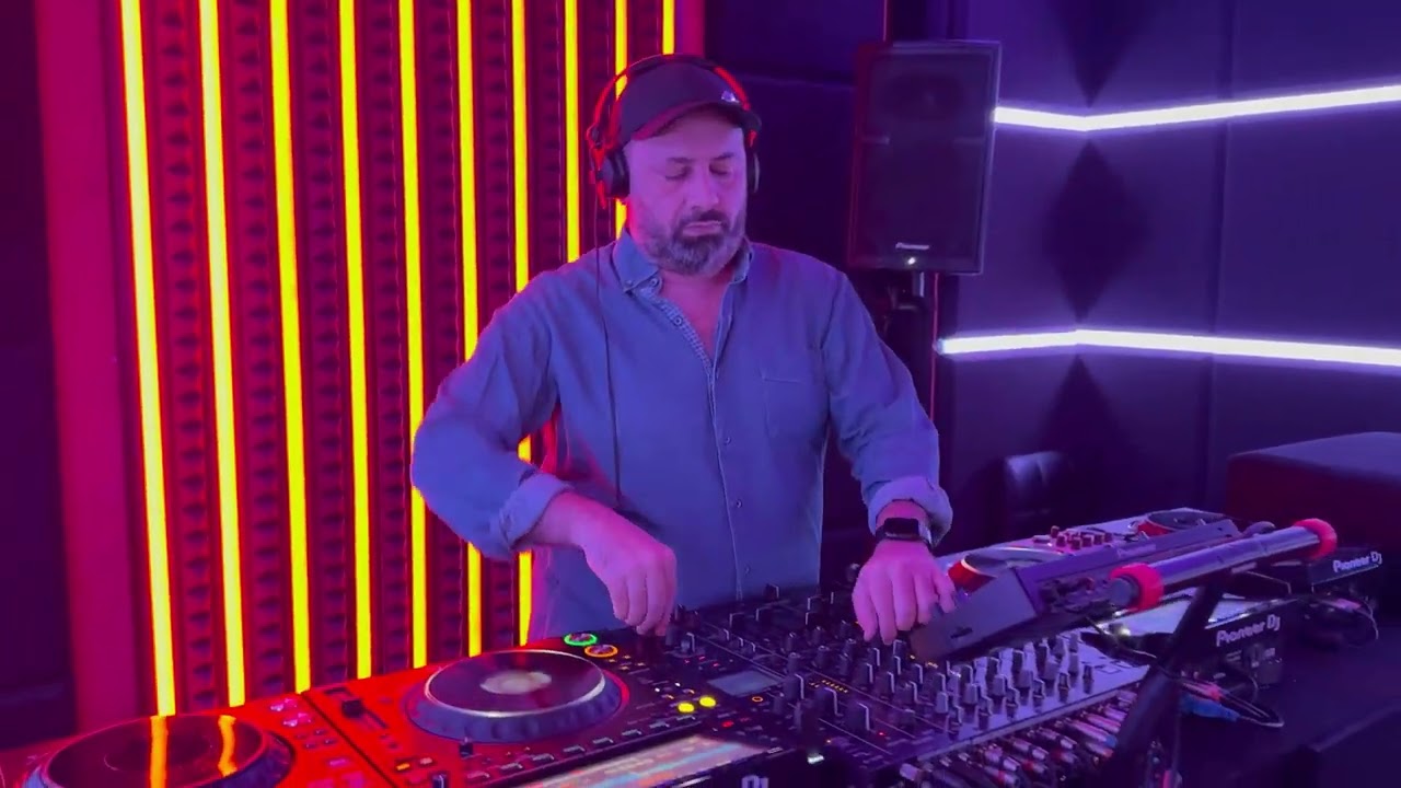 Moe Turk DJ Session / DEEP HOUSE  & ORGANIC HOUSE