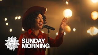 song Sung Blue Clip Claire Sings Patsy Cline