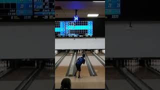 When your opponent tells you to make it. You have to. #sportscontent #bowling #bowlingcenter #shorts