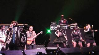 Lauryn Hill - Doo Wop (That thing) - HD, live at Santiago, Chile (16-09-2010)