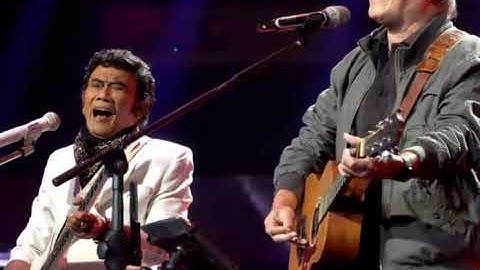 IWAN FALS FEAT RHOMA IRAMA ( BONGKAR !!! )