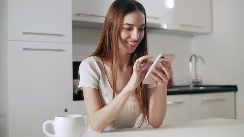 Checking E-mails Stock Video