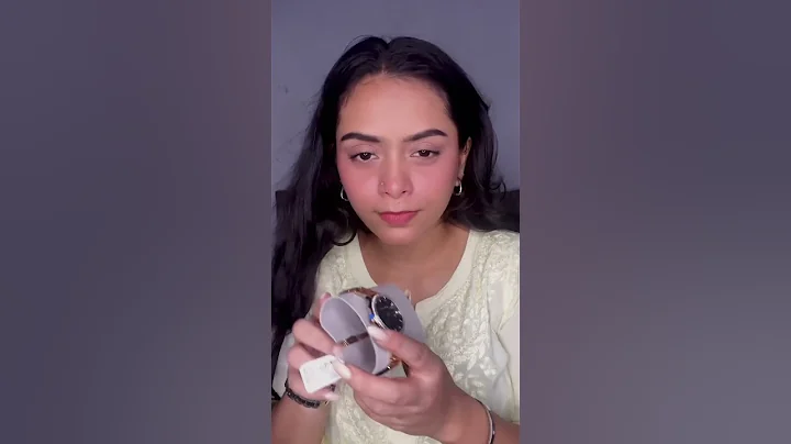 #unboxing my new watch @RuchitaGhag @MichaelKors #watch #