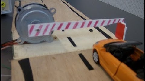 Шлагбаум с ардуино