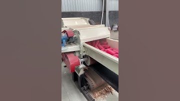 The fast tube chipper machine!!!!shorts #woodworking #woodchipper#chipper