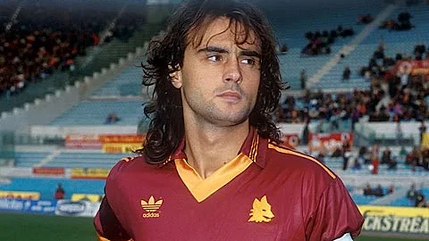 Quanti anni ha Giannini ex giocatore della Roma?