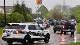 Suspect dead, 2 women wounded in Rockford motel shooting