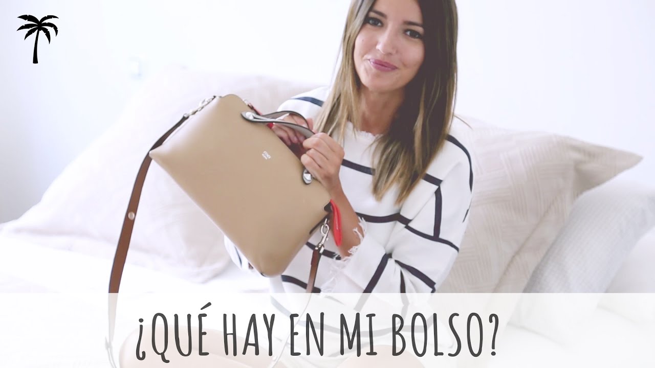 QUÉ HAY EN MI BOLSO? - ALEXANDRA PEREIRA - YouTube