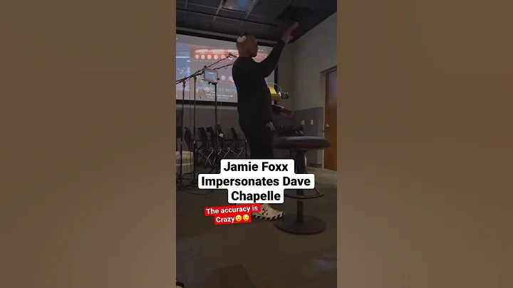 #JamieFoxx impersonates #DaveChapelle during attack on stage😮😂