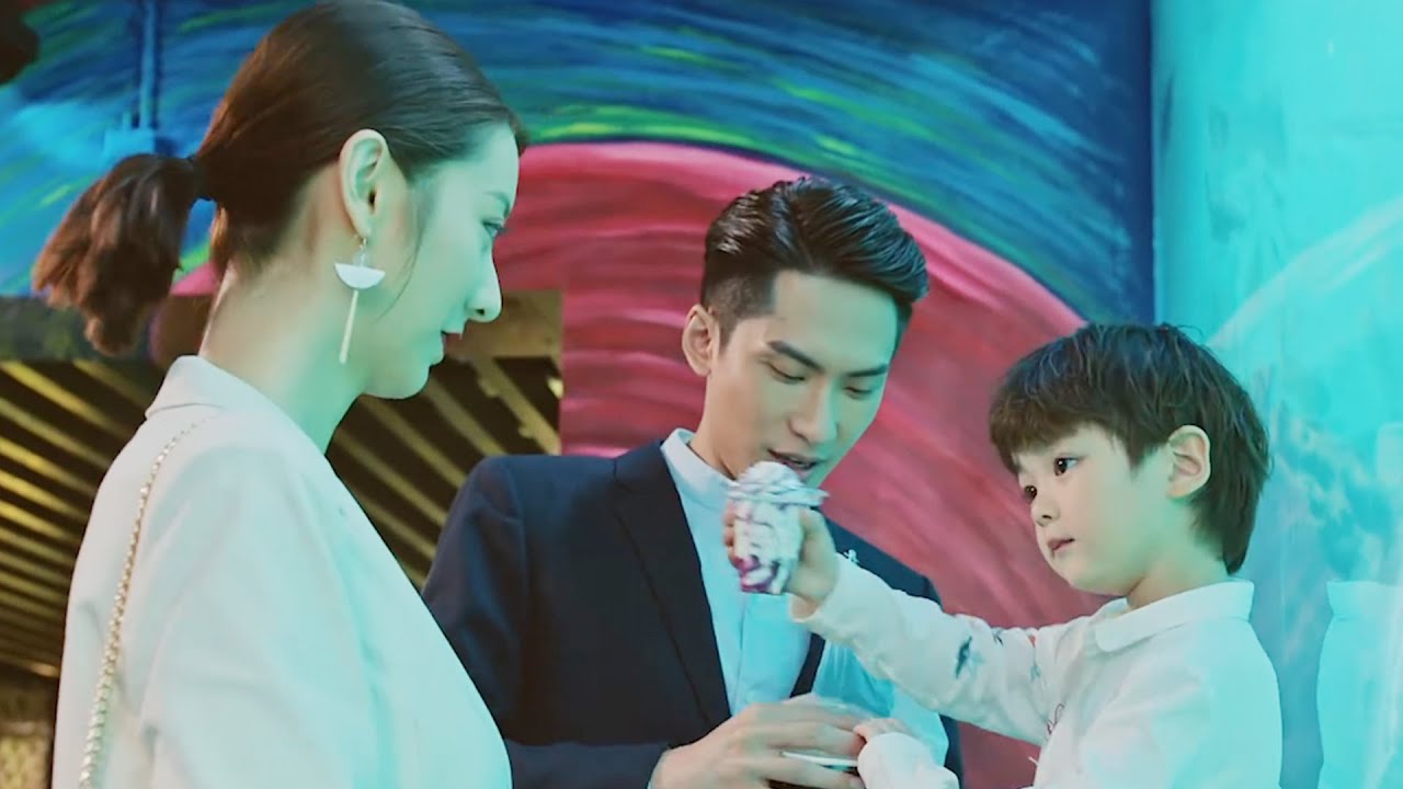 Генеральный директор узнал, что Золушка родила сына для него и отчаянно искал примирение