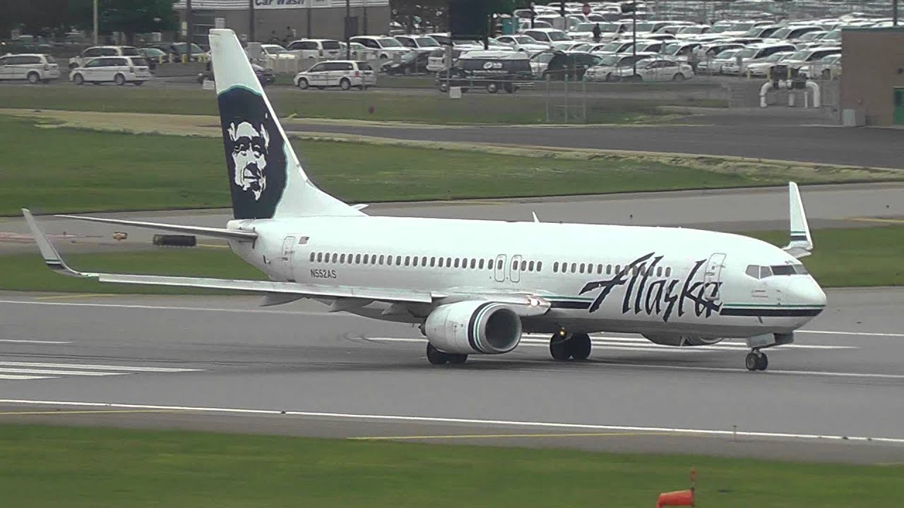 Alaska Airlines B737-890 [N552AS] Departing RW30L | MSP - YouTube