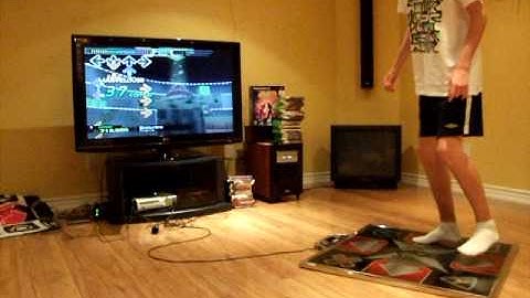 Dance Dance Revolution X2 - Disturbia - Expert