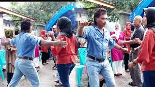 TAMPANG SANGAR DI KIRA PREMAN - TERNYATA OM GONDRONG ADALAH IDOLA IBU2 KARNA GOYANGNYA BEGITU LEMBUT