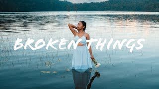 Midnight Kids & Linney - Broken Things (Lyrics)