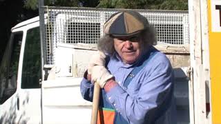 THE POTHOLE SONG By RICHIE KAVANAGH,