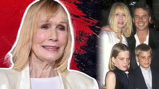 Sally Kellerman was really feeling the end  She had to go through the worst and most terrible thing Profile