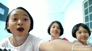 พี่ปิ่นแกล้งเอาหนังสือมายด์ไปThree sister wow wow wow