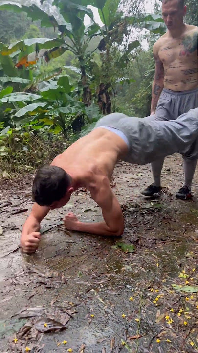 No days off! Kungfu Training in a Shaolin Temple in China.