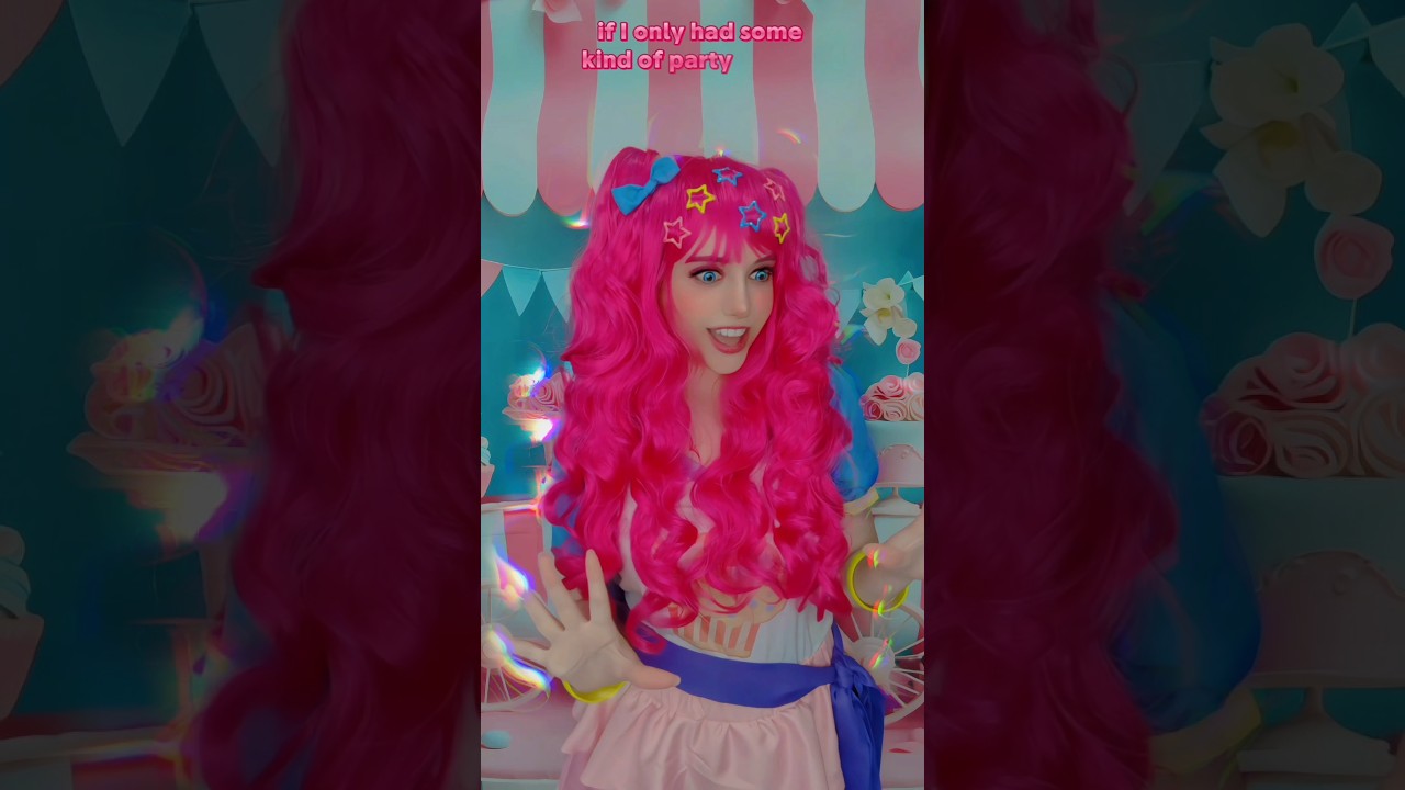 If only I had a party cannon! | Pinkie Pie #cosplay | My little Pony