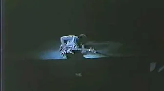Eddie Van Halen - Fur Elise Guitar Solo ( LIVE 1986 tour ) Eddie Van Halen - Fur Elise Guitar Solo ( LIVE 1986 tour )
