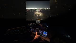 New York Landing Boeing 777