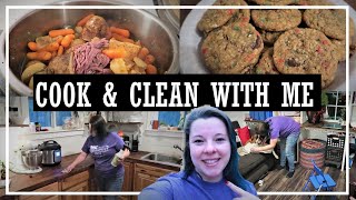 Cook & Clean With Me//Pot Roast Recipe//Cowboy Cookie Recipe//Laundry//Cleaning