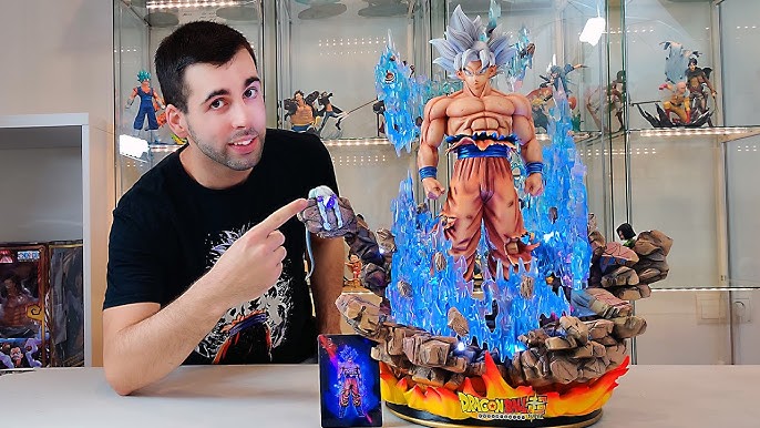 Unboxing - SSJ5 Broly by DJFungShing 