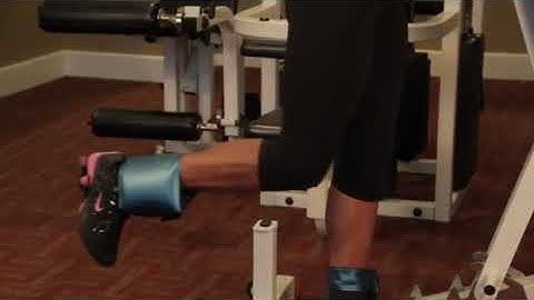 How to Do Standing Leg Curls With Ankle Weights