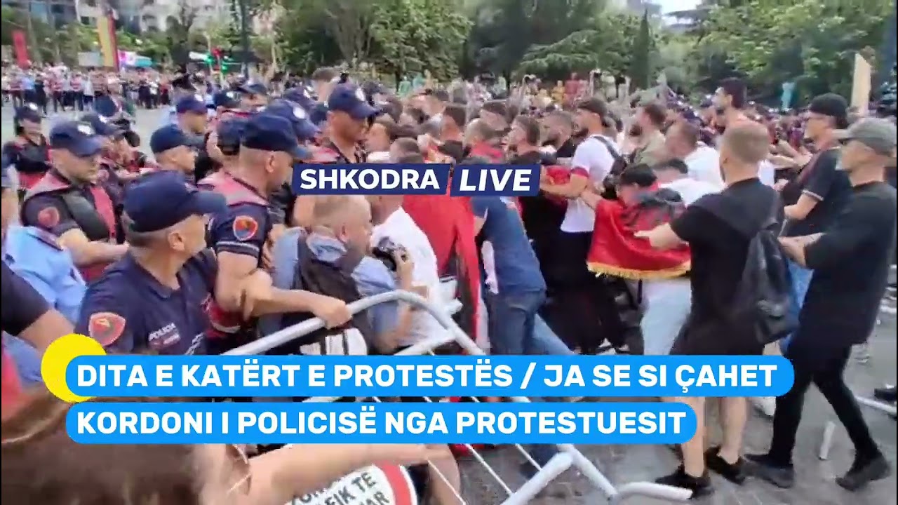 Protesta në Tiranë / Protestuesit çajnë kordonin policor / Pjesëmarrje e jashtëzakonshme në ditën e katërt /