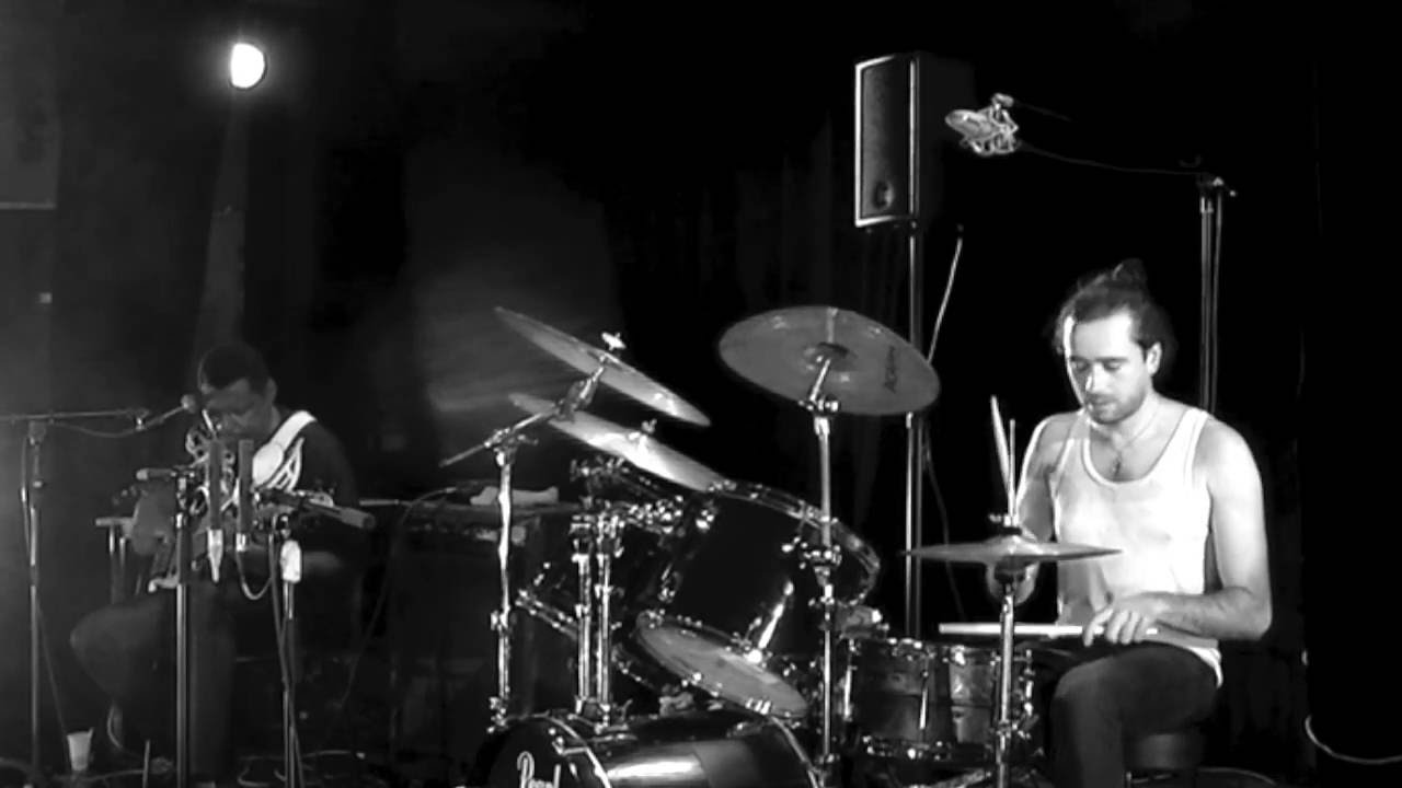 " MANGAMBEU - ALAIN NYAME/CHRISTOPHE MARESCHAL "