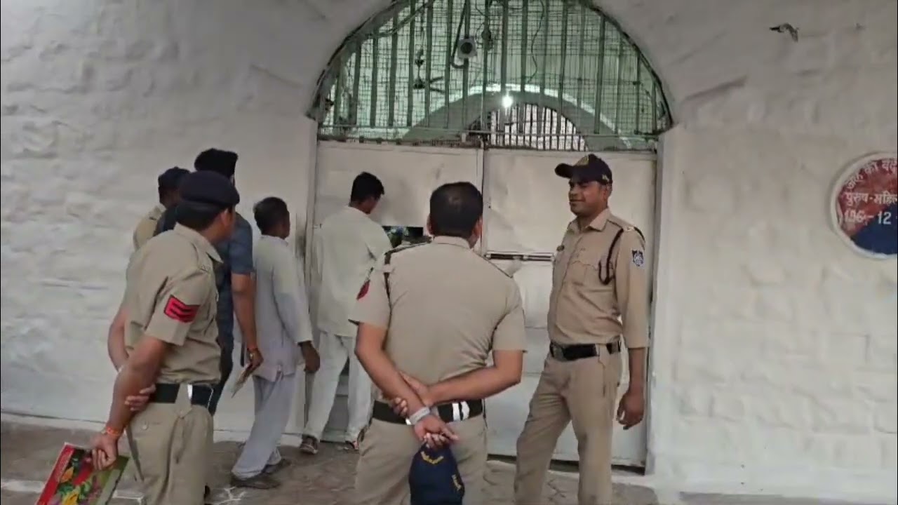 खंडवा जिला जेल में बंद कैदी ने उठाया गलत कदम
