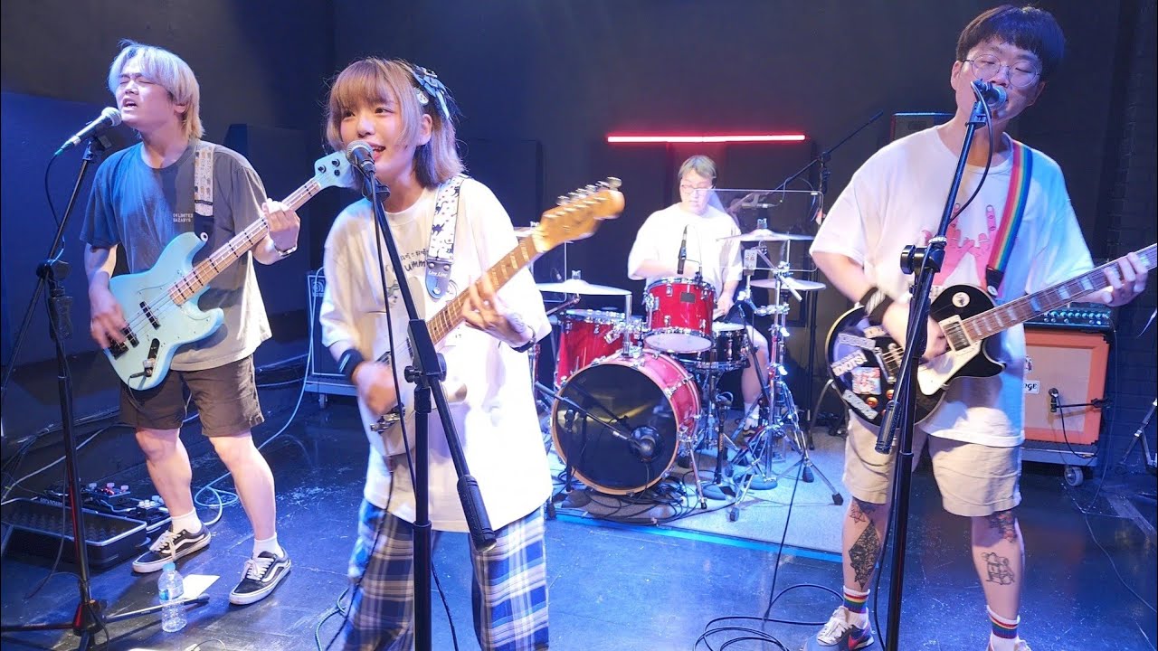 Sleduj 이디어츠 (Idiots) - Remember (Cat Lovers Rock 후케즈) na YouTube Sleduj 이디어츠 (Idiots) - Remember (Cat Lovers Rock 후케즈) na YouTube