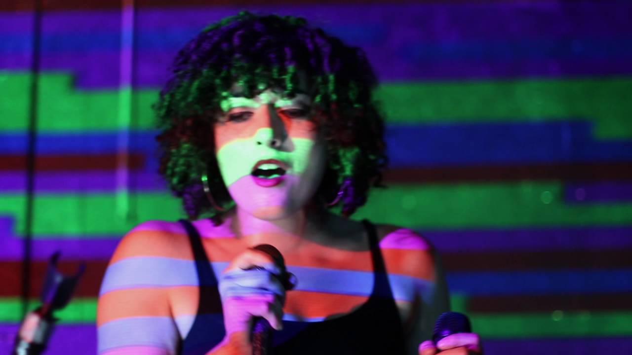 type-of-wound-by-natalie-grace-alford-live-at-the-black-couch-youtube